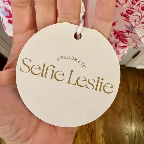 Selfie Leslie Midi Pink Ruffle Dress - Picture 3 of 10